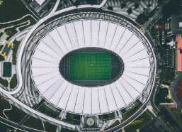 【华体会官网】战术纪律与强度落差显鸿沟 阿森纳主场完胜揭示国际米兰强强对话痼疾