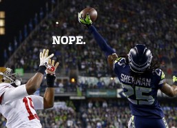 华体会_曼联门前风声鹤唳！拉门斯海文两连救险，维拉角球稍稍偏出