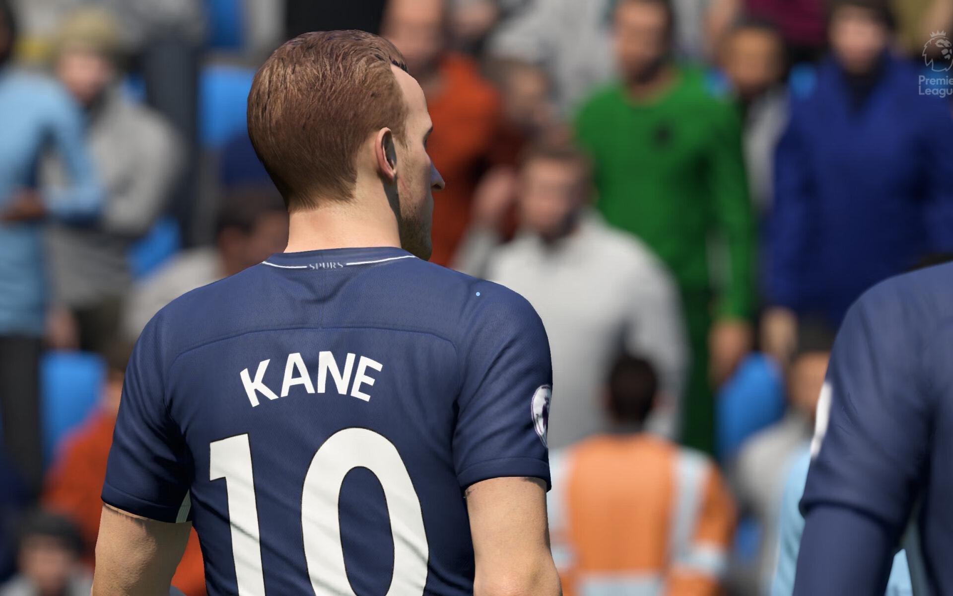 西甲国家德比，莱万双响比肩梅西传奇，巴萨3-2复仇皇马；熊皇天秀进球黯然失色